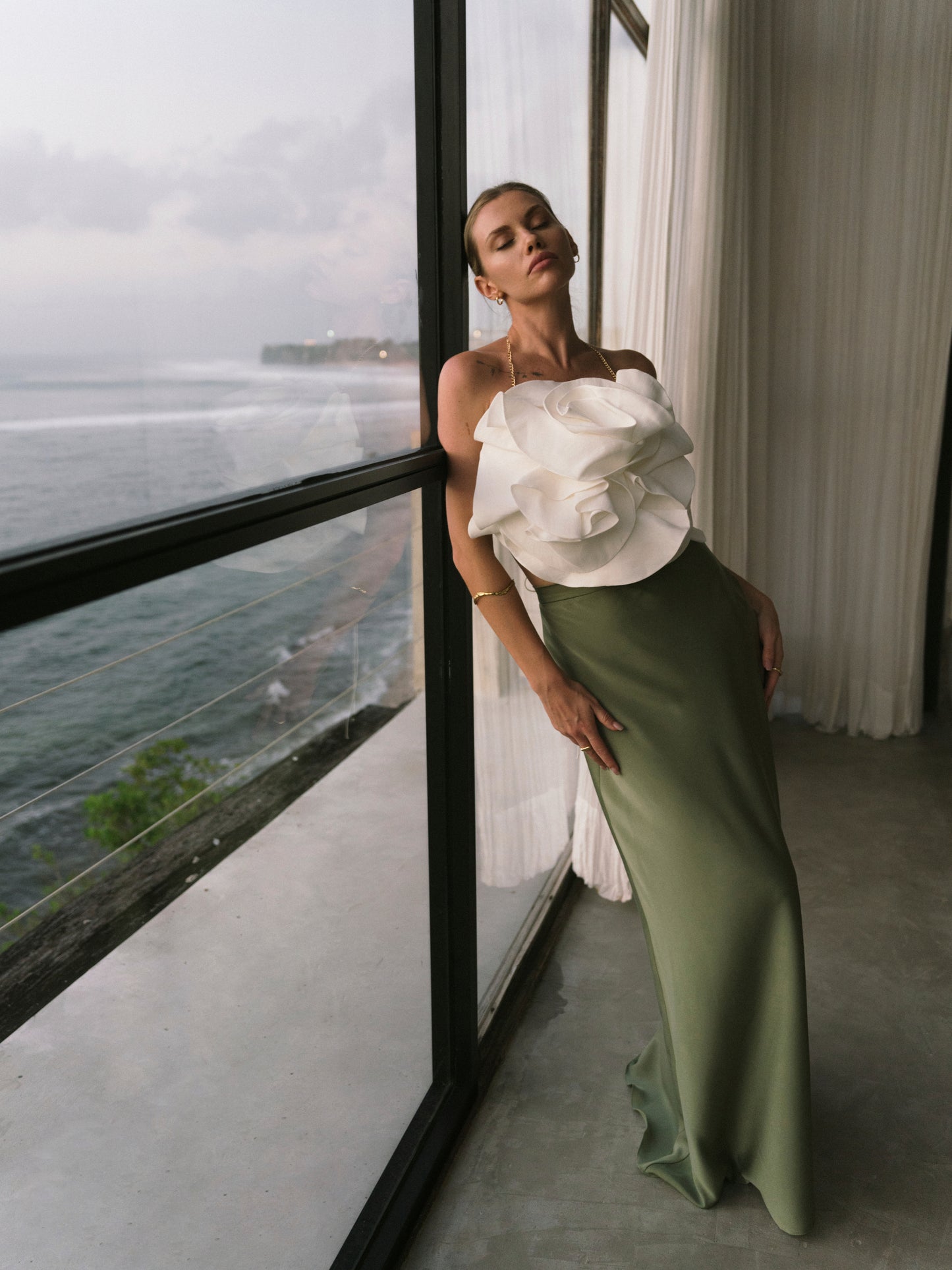 Lady long skirt